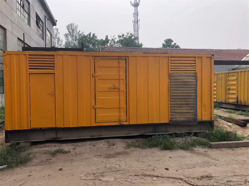 岳西柴油发电机如何判断新机油是否已经完全充满机油滤清器？